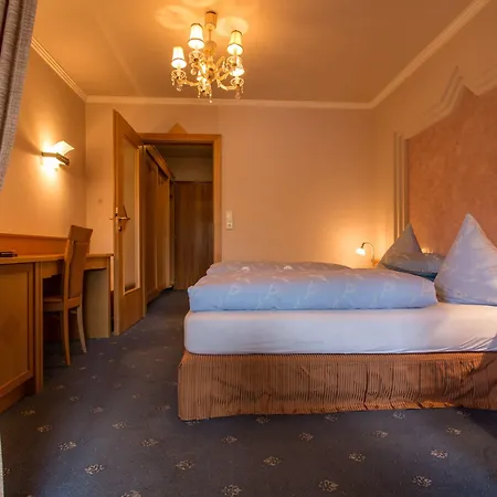 Solstein Hotel 4*
